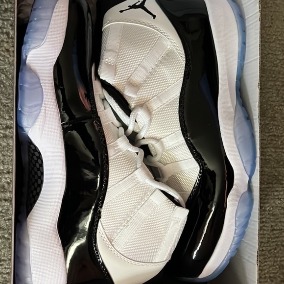Two pairs of Jordan’s main image 15